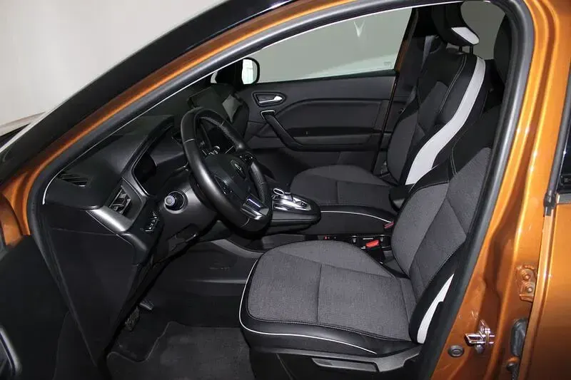 Usado Renault Captur Zen 159 CV (116 kW) 2020 Naranja SUV