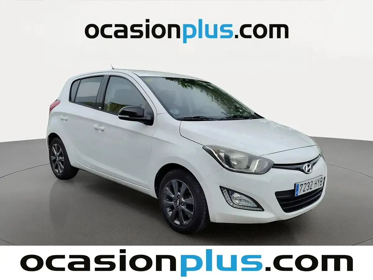 Begagnad Hyundai i20 GO! 85 HK (62 kW) 2014 Vit Halvkombi