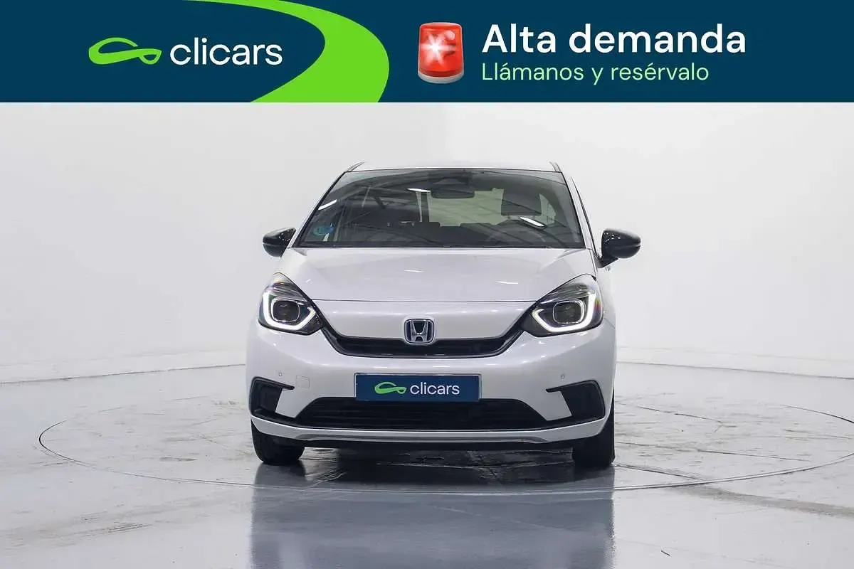 Usado Honda Jazz Elegance 109 CV (80 kW) 2022 Blanco Utilitario