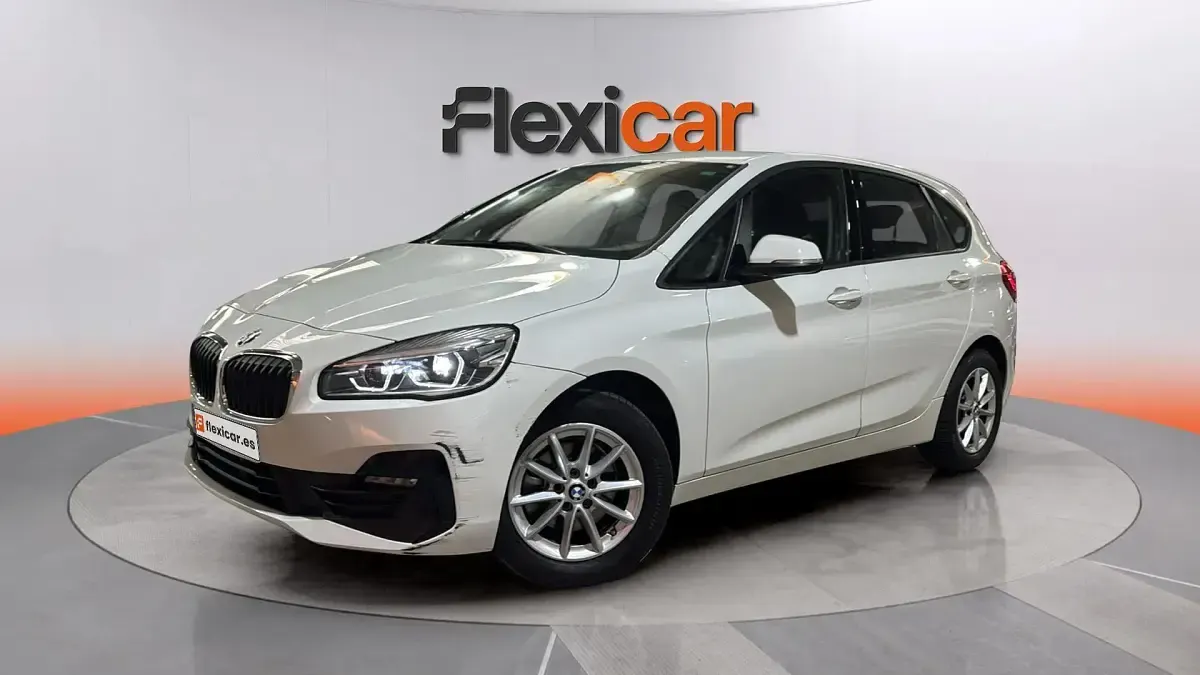 Usado BMW 216 Active Tourer 116 CV (85 kW) 2020 Blanco Monovolumen