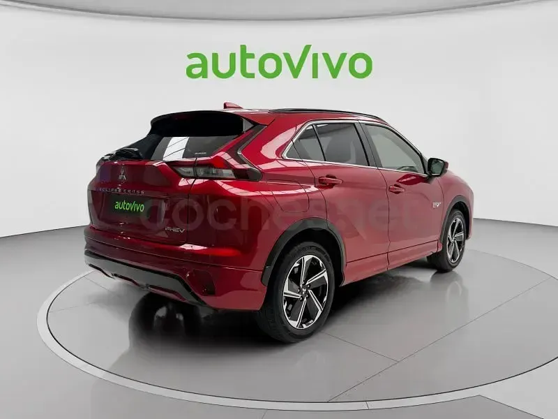 Usado Mitsubishi Eclipse Cross 188 CV (138 kW) 2022 Rojo SUV