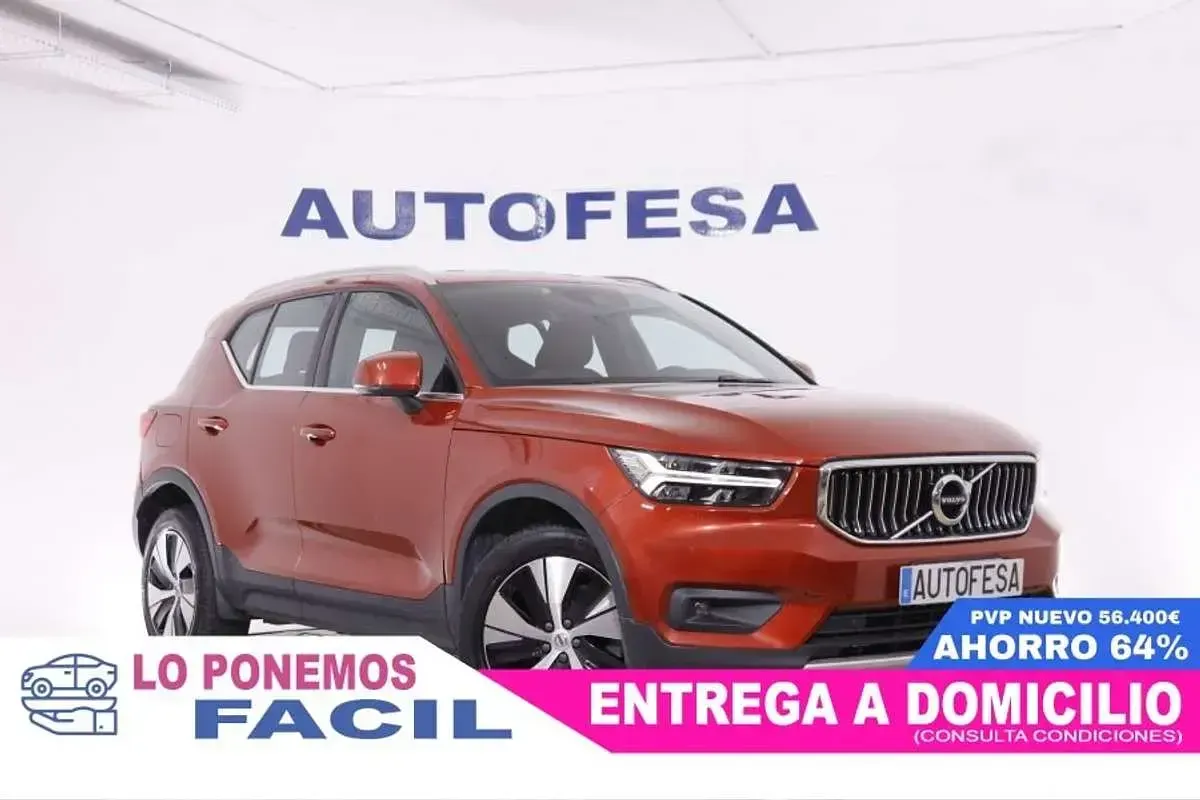 Usado Volvo XC40 Inscription 261 CV (191 kW) 2021 Rojo SUV