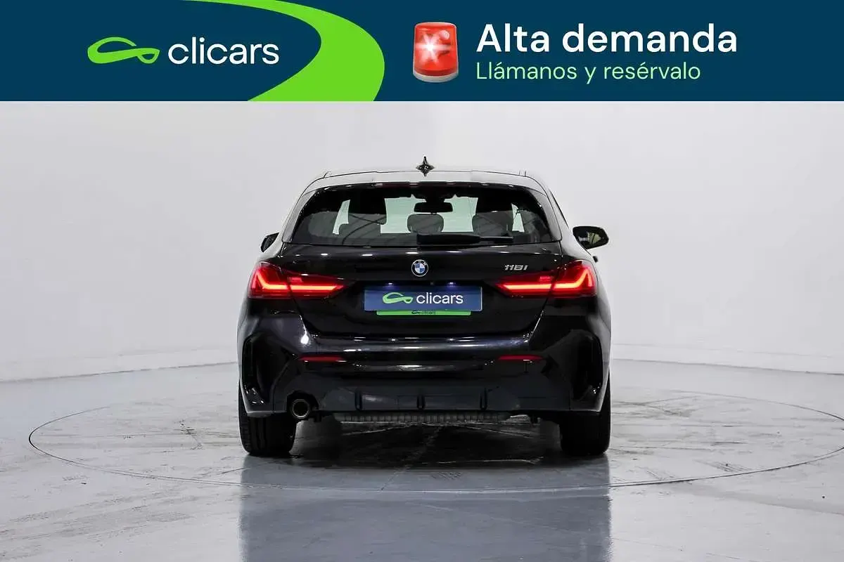 Usado BMW 118 M Sport 136 CV (100 kW) 2023 Negro Utilitario