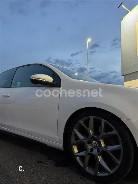 Usado VW Golf VI GTI 210 CV (154 kW) 2009 Blanco Utilitario
