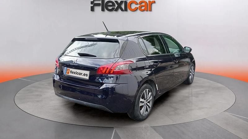 Usado Peugeot 308 Allure 131 CV (96 kW) 2019 Azul Utilitario