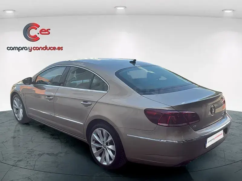 Usado VW CC 150 CV (110 kW) 2016 Beige Berlina