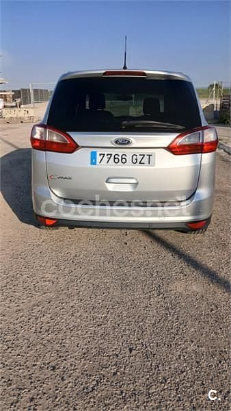 Usado Ford Grand C-Max Titanium 115 CV (84 kW) 2010 Gris / plata Monovolumen