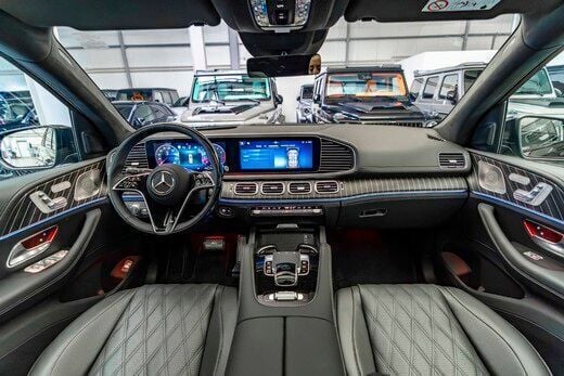 Nuevo Mercedes GLS600 Maybach 557 CV (409 kW) 2025 Negro SUV