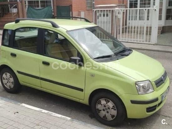 Usado Fiat Panda Dynamic 60 CV (44 kW) 2004 Verde Utilitario