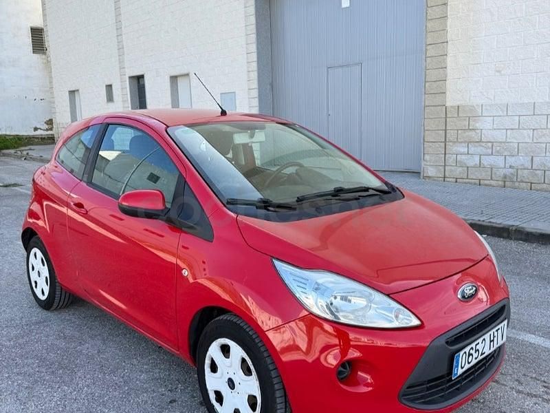 Usado Ford Ka 69 CV (50 kW) 2013 Rojo Utilitario