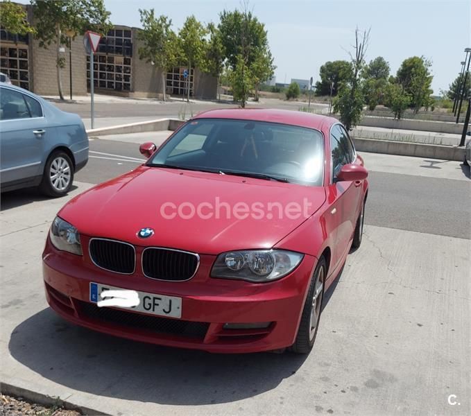 Rojo Usado 2008 BMW 120 Coupé Coupe | 5500 € (Super precio) - Imagen 1/4
