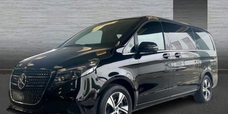 Nuevo Mercedes V250 Avantgarde 190 CV (139 kW) 2025 Negro Monovolumen