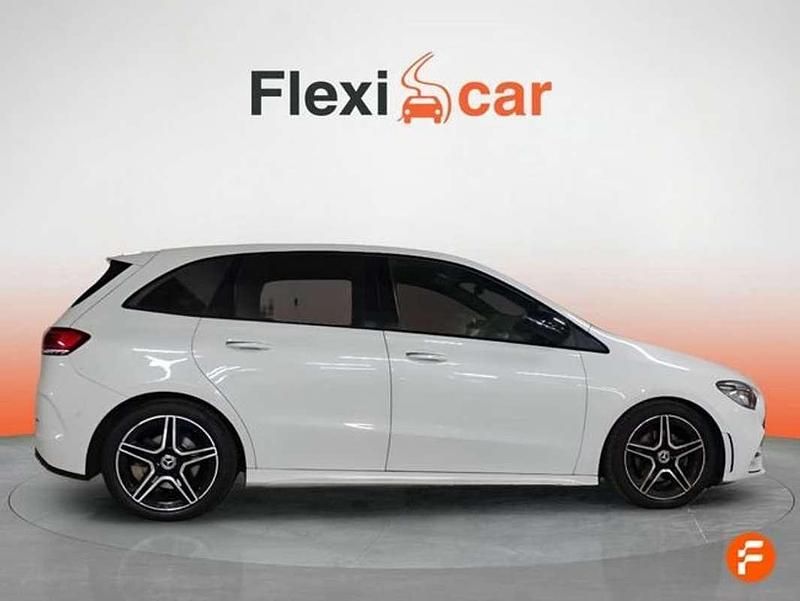 Usado Mercedes B200 165 CV (121 kW) 2020 Blanco Monovolumen