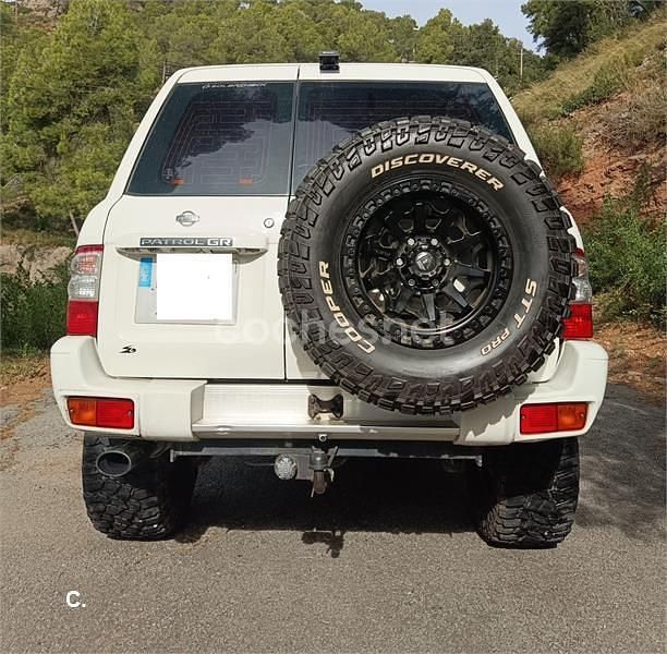 Usado Nissan Patrol 158 CV (116 kW) 2000 Blanco SUV