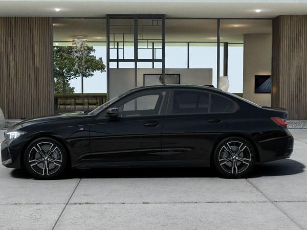 Nuevo BMW 330e 292 CV (214 kW) 2026 Negro Berlina