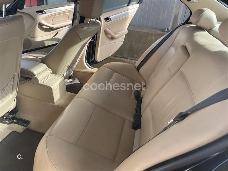 Negro Usado 2002 BMW 330 Berlina | 5500 € (Precio justo) - Imagen 1/4