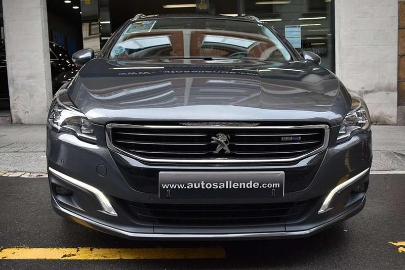 Usado Peugeot 508 SW Allure 181 CV (133 kW) 2016 Gris Familiar
