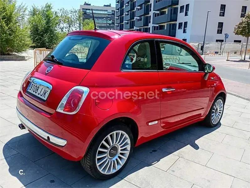 Usado Fiat 500 69 CV (50 kW) 2015 Rojo Berlina