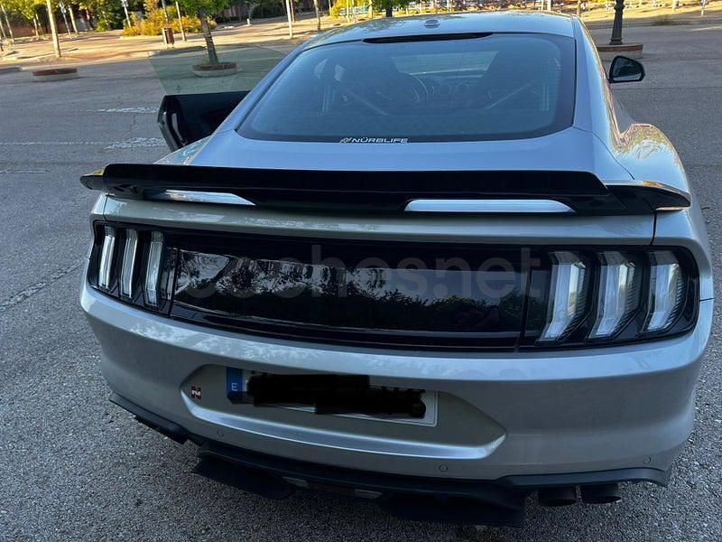 Usado Ford Mustang GT 450 CV (330 kW) 2019 Gris / plata Coupe
