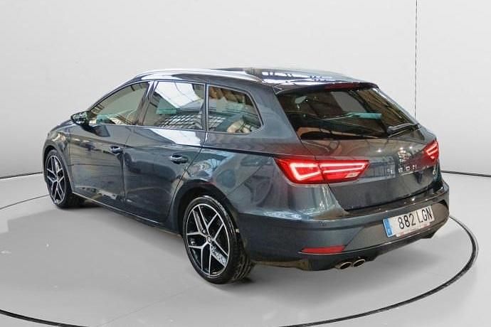 Usado Seat Leon FR 150 CV (110 kW) 2020