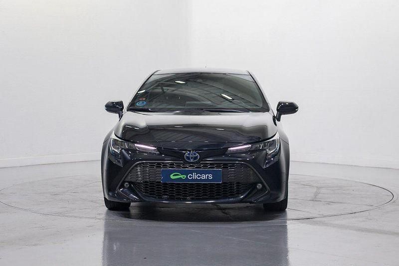 Usado Toyota Corolla Active 122 CV (89 kW) 2019 Negro Berlina