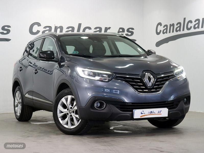 Usado Renault Kadjar LIMITED 130 CV (95 kW) 2018 Gris SUV