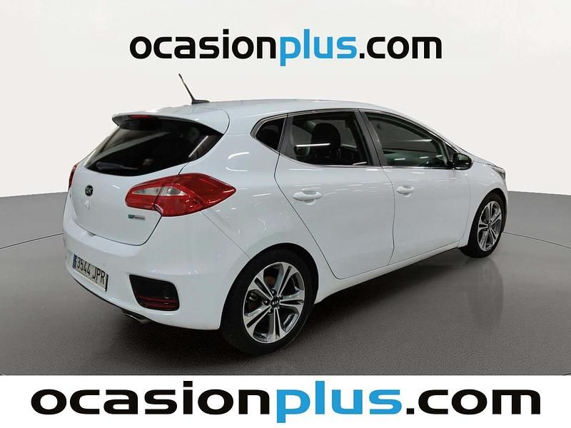 Usado Kia Ceed GT 136 CV (100 kW) 2016 Blanco Utilitario