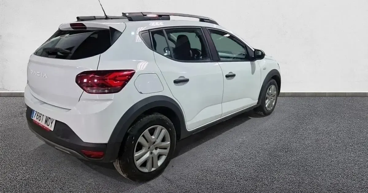 Usado Dacia Sandero Essentiel 101 CV (74 kW) 2023