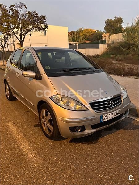 Gris / plata Usado 2005 Mercedes A180 Avantgarde Monovolumen | 2800 € (Precio justo) - Imagen 1/4