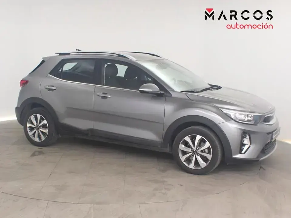 Usado Kia Stonic 100 CV (73 kW) 2025 SUV