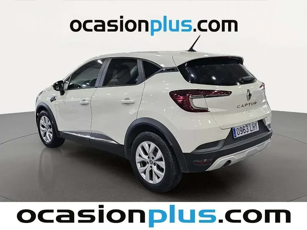 Usado Renault Captur Intens 131 CV (96 kW) 2020 Blanco SUV