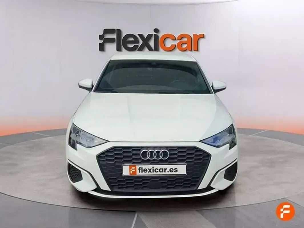 Usado Audi A3 Sportback S-Line 110 CV (80 kW) 2023 Blanco Utilitario