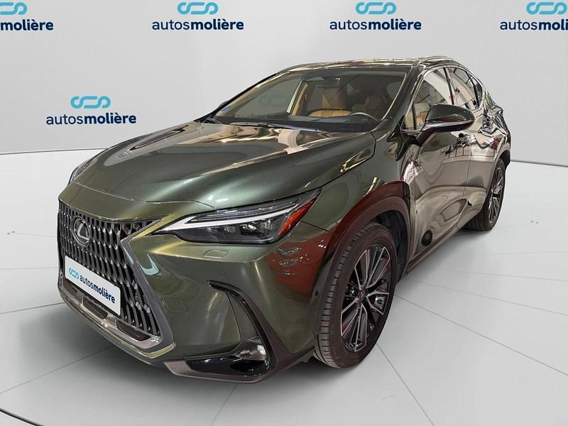 Verde Usado 2022 Lexus NX450h+ Executive Line SUV | 42.627 € - Imagen 1/4
