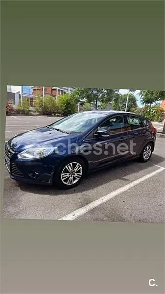 Usado Ford Focus Trend 105 CV (77 kW) 2011 Azul Berlina