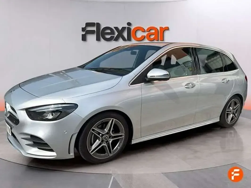 Usado Mercedes B200 150 CV (110 kW) 2019 Gris Utilitario
