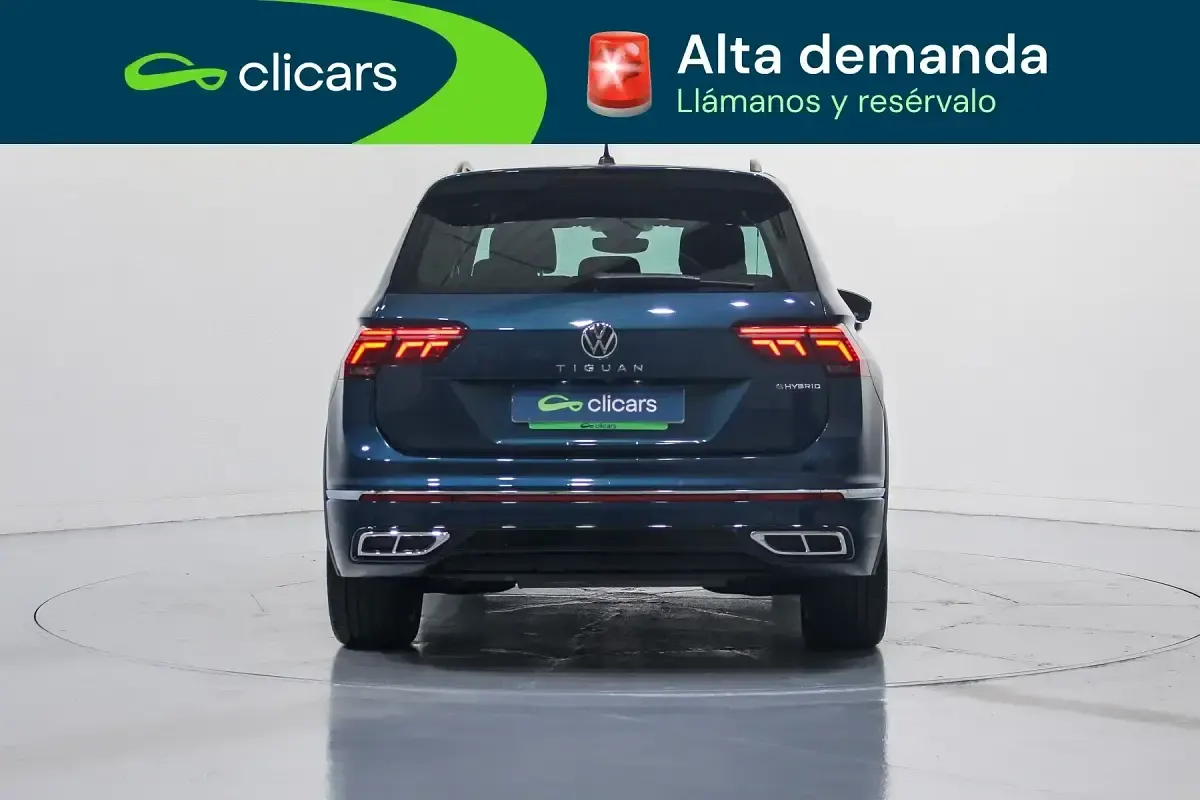 Usado VW Tiguan R-line 150 CV (110 kW) 2022 Azul SUV