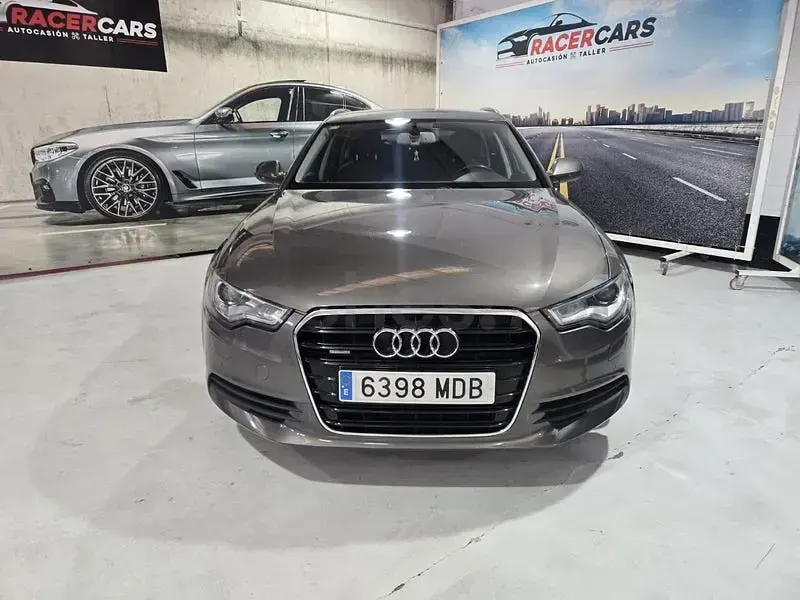 Usado Audi A6 Premium 245 CV (180 kW) 2011 Beige Familiar