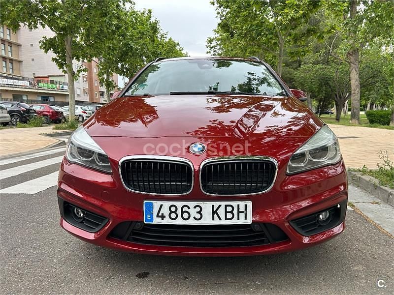 Granate Usado 2017 BMW 218 Familiar | 11.900 € (Buen precio) - Imagen 1/4