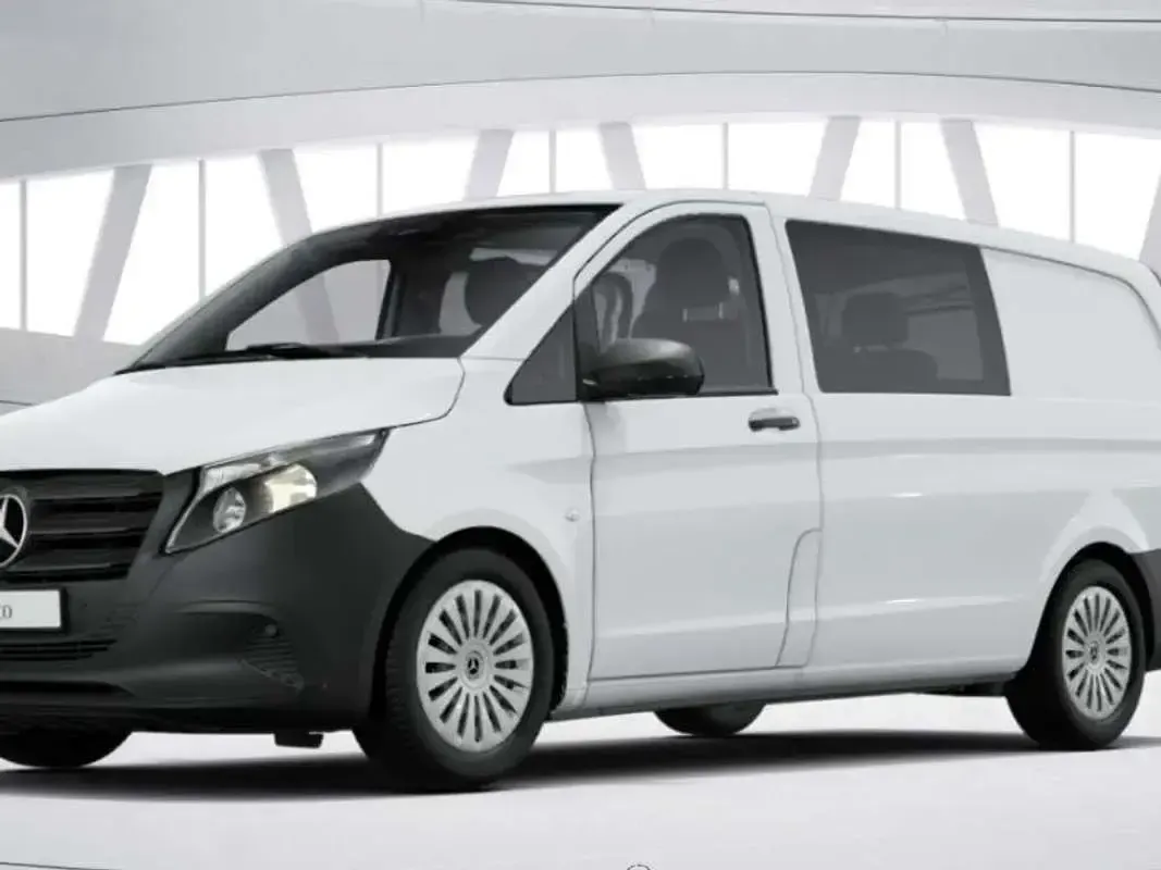 Usado Mercedes Vito 136 CV (100 kW) 2025 Blanco Van