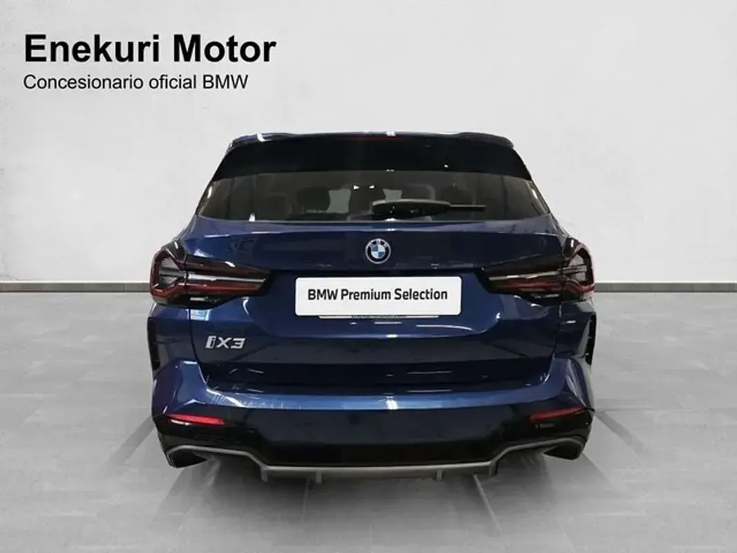 Usado BMW iX3 M Sport 210 kW (286 CV) 2022 Azul SUV