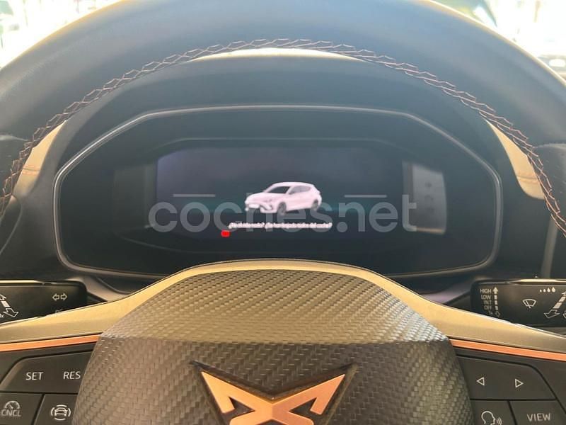 Usado Cupra Leon 150 CV (110 kW) 2025 Blanco Berlina