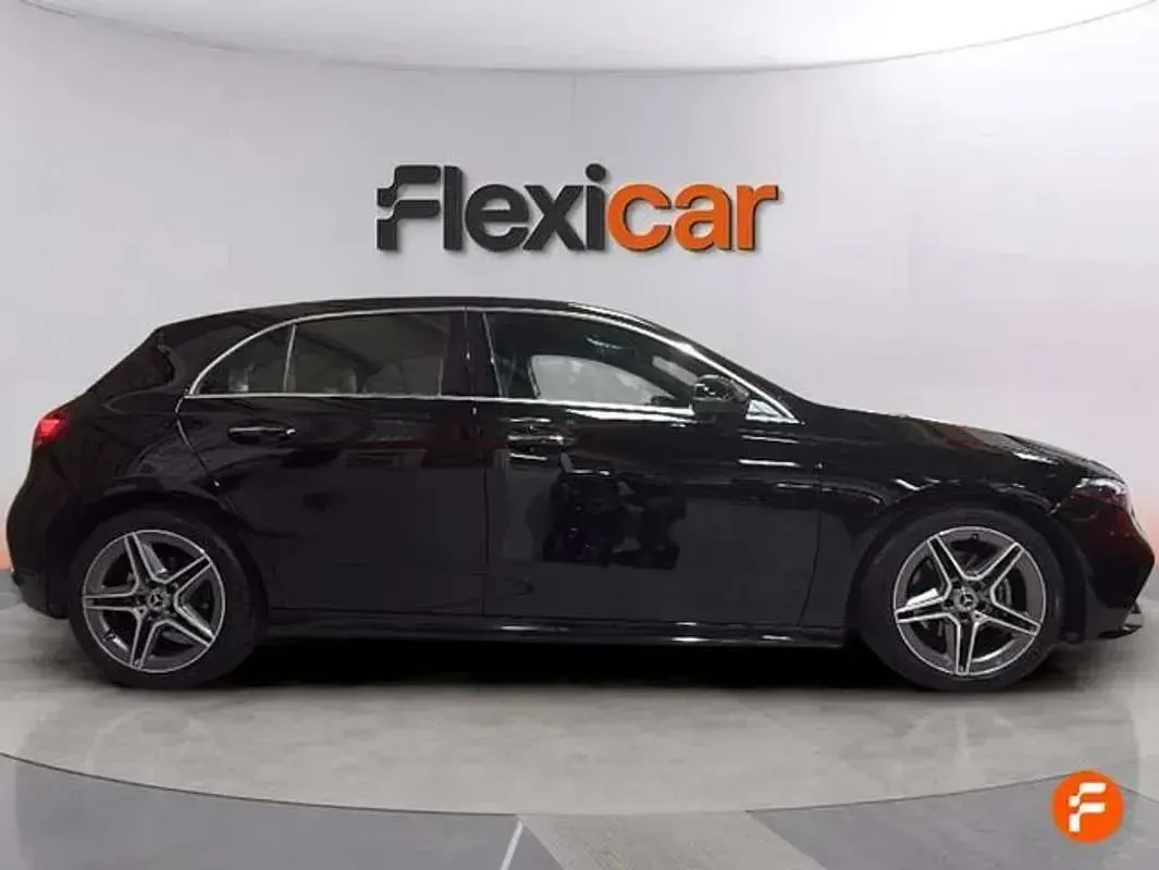 Usado Mercedes A200 150 CV (110 kW) 2024 Negro Berlina
