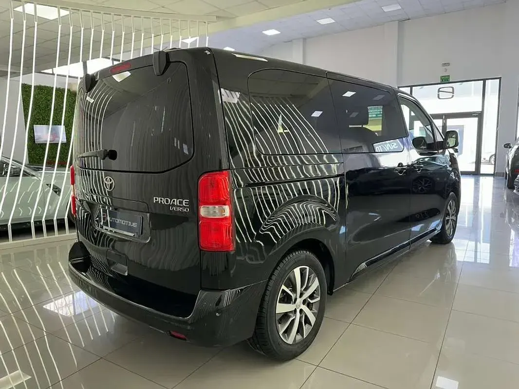 Occasion Toyota Proace Luxury 177 PK (130 kW) 2024 Zwart MPV