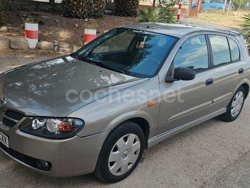 Beige Usado 2003 Nissan Almera Acenta Berlina | 2500 € (Un poco caro) - Imagen 1/2