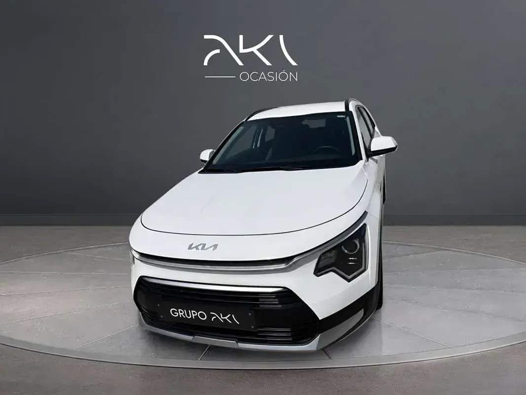 Usado Kia Niro 129 CV (94 kW) 2025 Blanco SUV