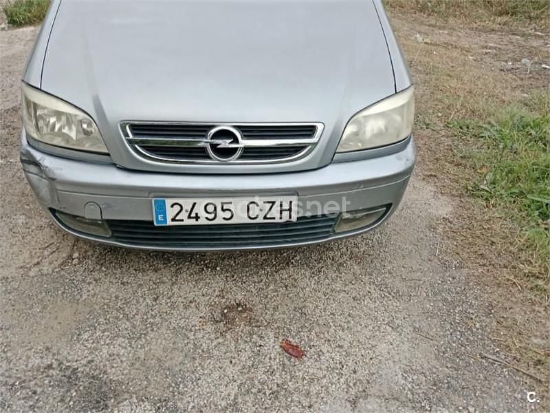 Usado Opel Zafira Comfort 100 CV (73 kW) 2004 Gris / plata Monovolumen