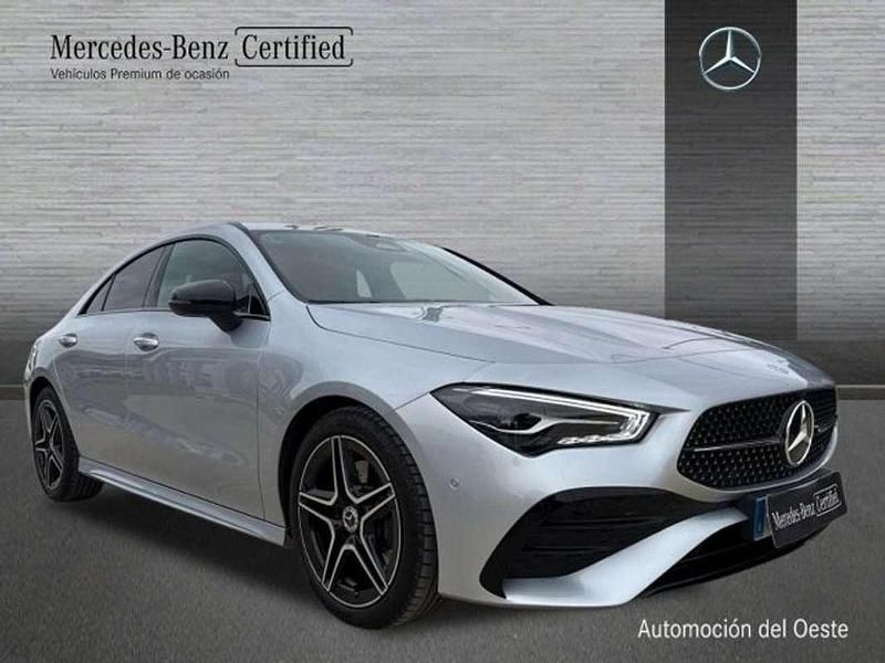 Usado Mercedes CLA200 AMG line 165 CV (121 kW) 2024 Plateado Berlina