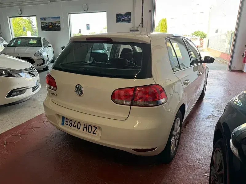 Usado VW Golf VI Edition 80 CV (58 kW) 2011 Blanco Berlina