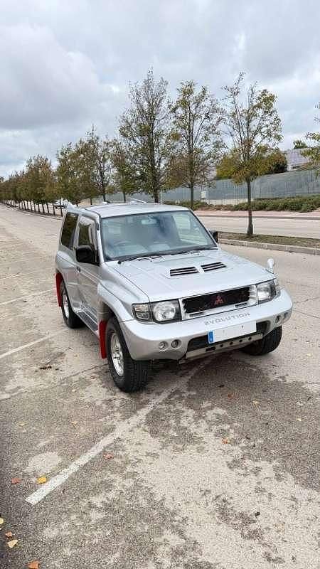 Usado Mitsubishi Pajero 280 CV (205 kW) 1999 Gris SUV