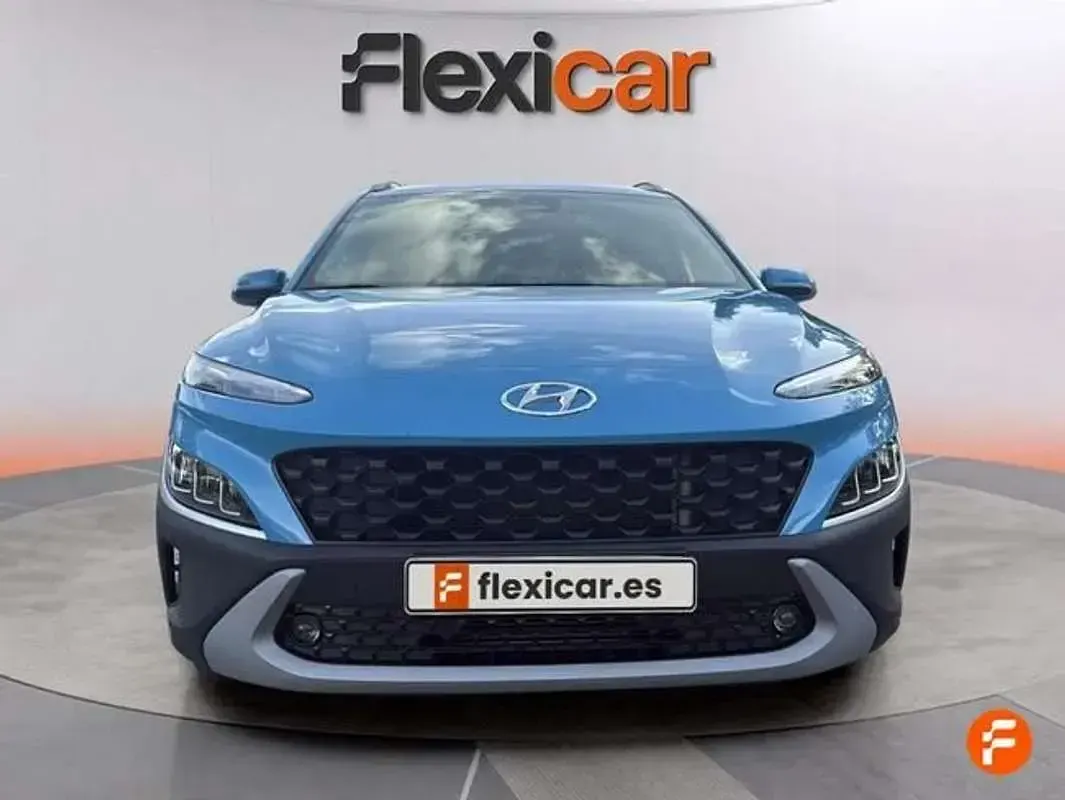 Usado Hyundai Kona 120 CV (88 kW) 2022 Azul SUV